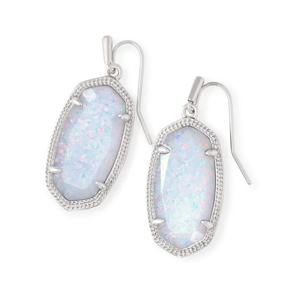 White Kyocera Dani - Picture 1 of 5